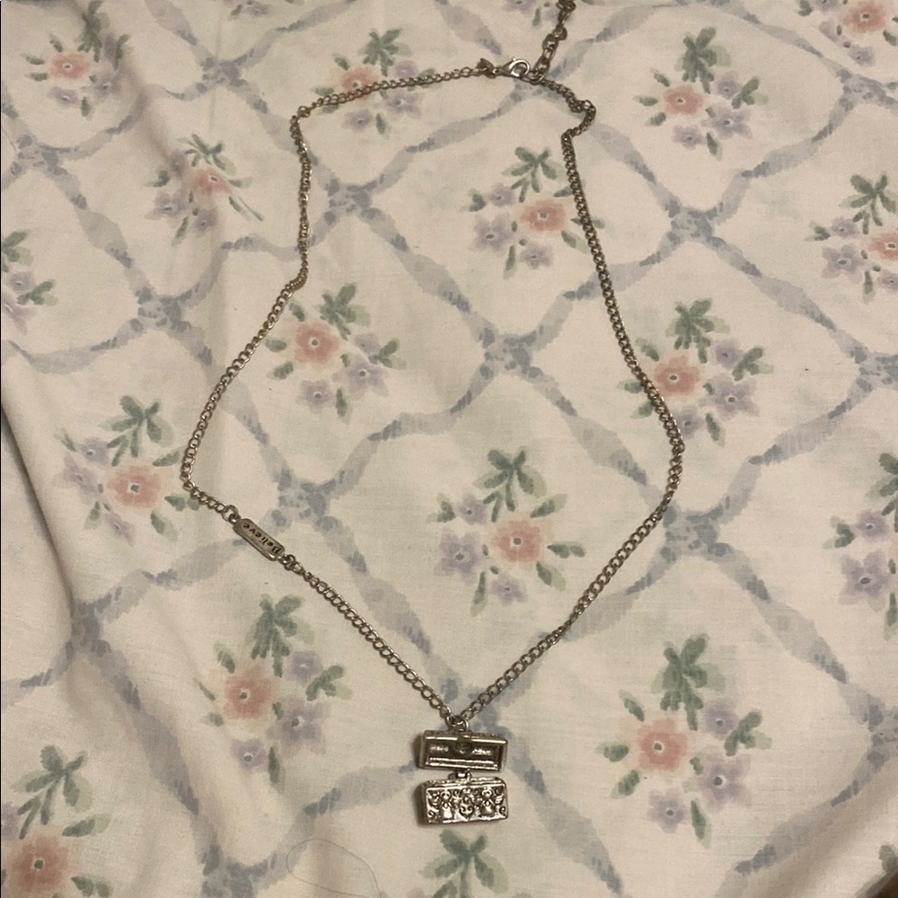 Elegant Silver Color Necklace with Charm